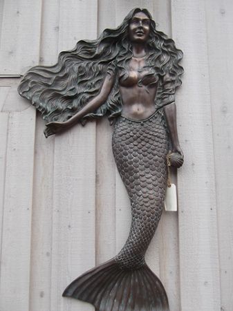 MERMAID WALL MOUNT BRONZE VERDI GRIS FINISH